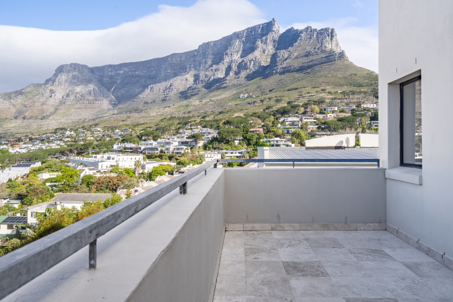 3 Bedroom Property for Sale in Higgovale Western Cape